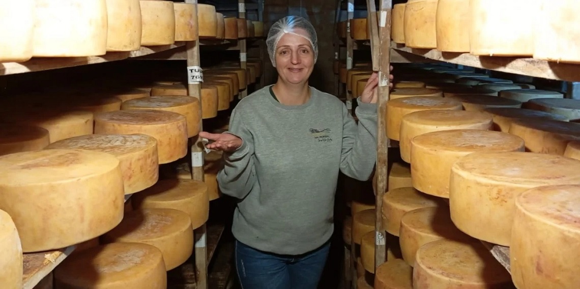 Fomento a la producción artesanal en Paraná premia queso local