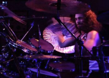Nick Menza: Jazz, marcenaria e o som agressivo do thrash metal. Foto: Divulgação