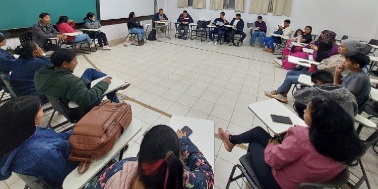 Estudantes de 28 povos indígenas e de 8 nacionalidades estão presentes nos cursos de graduação da UNILA