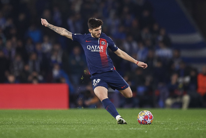 Foto: Beraldo em ação pelo PSG / Imago