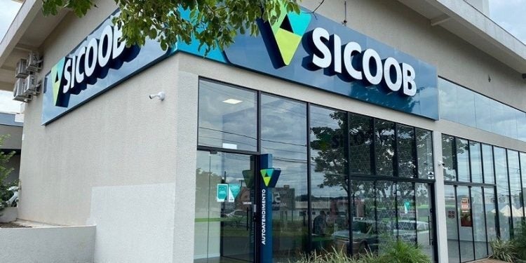 Forte presença e os investimentos nos canais digitais do Sicoob têm contribuído para a expansão e adesão de novos cooperados -Foto: Divulgação