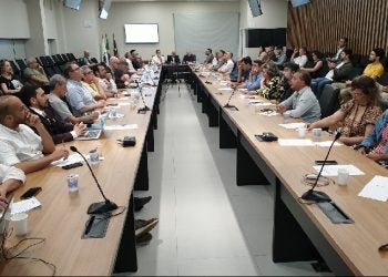 A plenária do Conselho de Desenvolvimento é aberta para a participação da comunidade - foto: Marcos Labanca/Arquivo/Codefoz