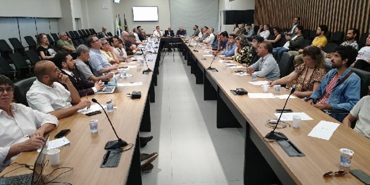 A plenária do Conselho de Desenvolvimento é aberta para a participação da comunidade - foto: Marcos Labanca/Arquivo/Codefoz