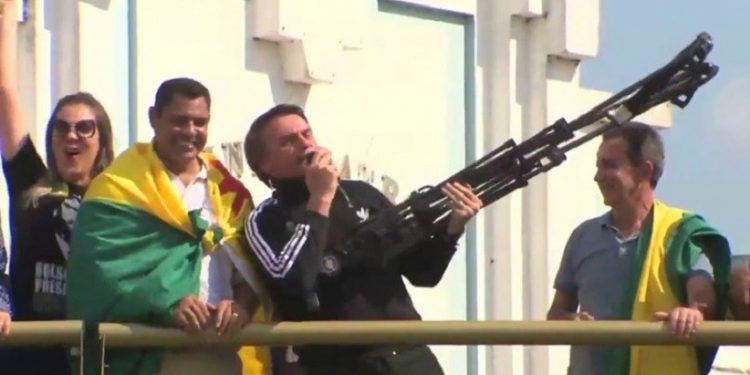 No Acre, em 2018, Bolsonaro fala em 'fuzilar a petralhada' e enviá-los à Venezuela - Foto: Reprodução