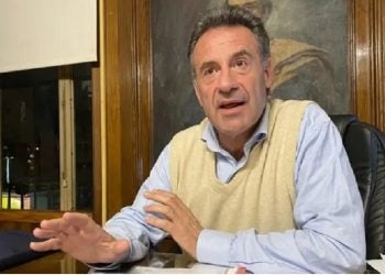Ministro da Saúde, Daniel Salinas, diz que vigilância e testes foram intensificados em idosos e trabalhadores de asilo, foco de coronavírus em vários país do mundo
