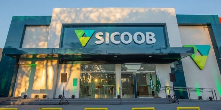 A promoção fomenta o investimento mediante premiação aos participantes - foto: Jean Pavão-Sicoob Três Fronteiras-Arquivo