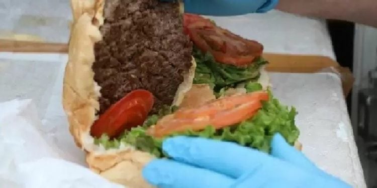 O DNA de cavalo foi identificado na carne de lanches. Tiago Coutinho/MP-RS