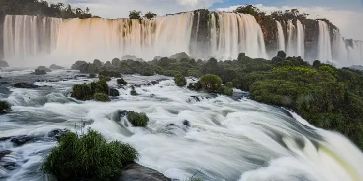 Créditos de fotografia Cataratas: Mario Barila