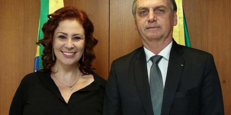 Jair Bolsonaro e Carla Zambelli | Foto: Marcos Corrêa/PR Redes Sociais