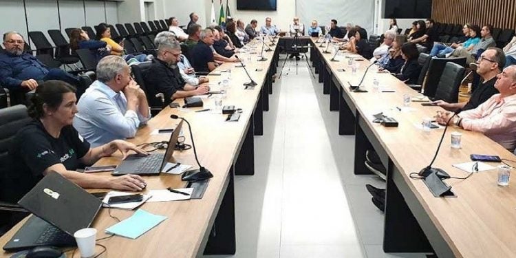 Observatório Social apresentou o estudo na ACIFI, para lideranças empresariais e da sociedade civil – foto Divulgação