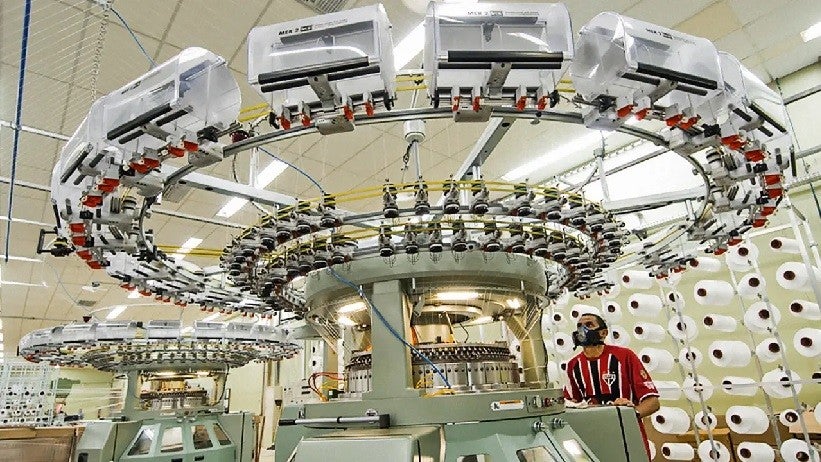 De acordo com a CNI, o faturamento do setor teve queda de 1% na comparação com o mesmo semestre de 2018. //Divulgação

Leia mais em: https://veja.abril.com.br/economia/industria-ficou-estagnada-no-1o-semestre-diz-cni/
