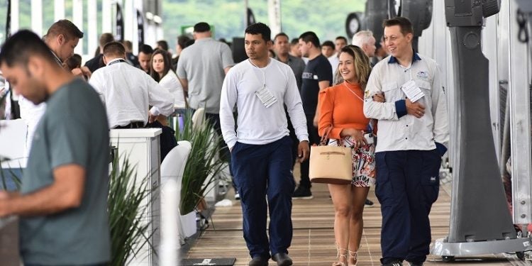 Foto: Descio Oliveira e Douglas Guimarães - Revista Náutica