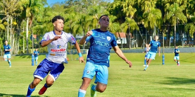 Foto/legenda: Foz do Iguaçu FC/GRESFI e Londrina se classificaram pelo grupo H.
Crédito: Sheyla Dantas
