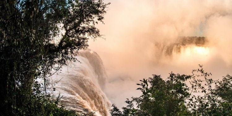 Amanhecer nas Cataratas - Créditos Nilmar Fernando #FotoEquipeCataratas