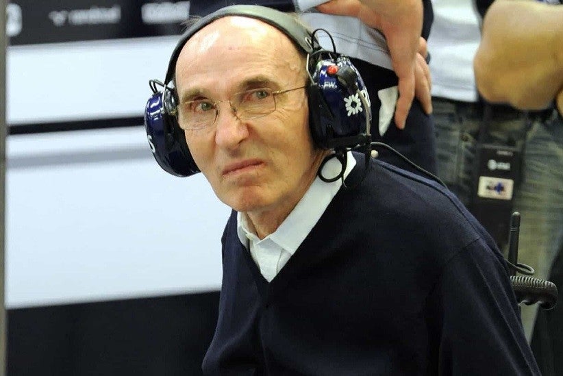 Frank Williams, fundador e ex-chefe de equipe da Williams Racing, morre aos 79 anos. (Foto: Imagem de OuTube/Captura)