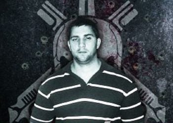 Ao longo das páginas, é possível conhecer as minúcias das relações do “anjo caído” com figuras influentes, como o ex-presidente Jair Bolsonaro e seu filho Flávio Bolsonaro - Foto: Decaído
