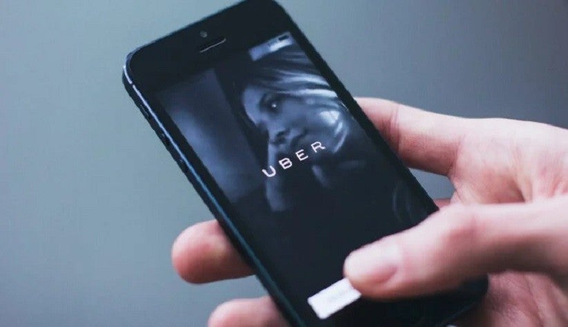 Uber por meio do WhatsApp. Foto: Pexels