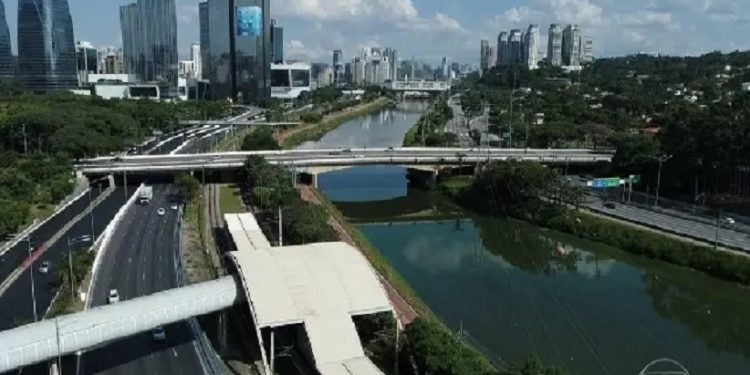 Estudo calcula quantas vidas o isolamento social pode salvar no Brasil