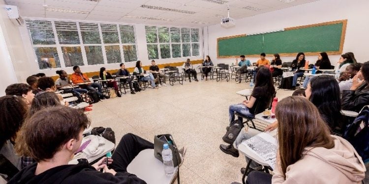 Corpo estudantil da UNILA é formado por representantes de 39 nacionalidades