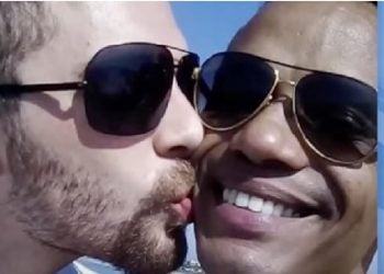 César Silveira e o marido Matheus Valeri (Foto: Reprodução)