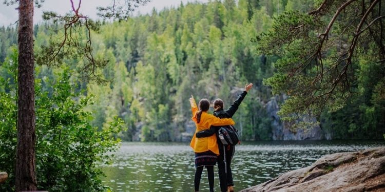 Atualmente, cerca de 2,4 mil brasileiros vivem no país mais feliz do mundo. Julia Kivelä