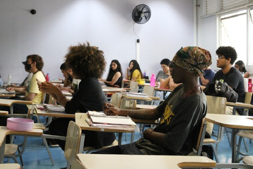 Em 2024, o programa do Ministério da Educação ofertará 112.168 vagas para financiamento de curso superior, sendo 67.301 para o processo seletivo do primeiro semestre - Foto: Rovena Rosa/Agência Brasil/Arquivo