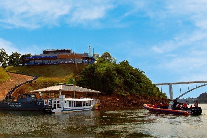 Complexo Puerto Kattamaram está localizado na base naval da Marinha paraguaia. - Credito fotográfico: Arquivo Grupo Macuco