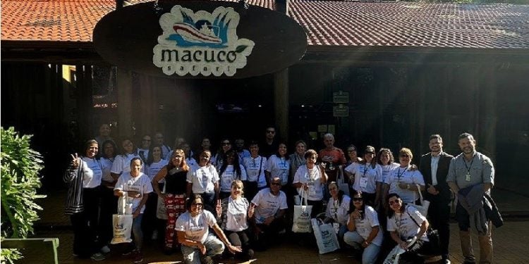 Grupo de agentes de viagens foram recebidos pelo gerente geral do Macuco Safari, Lucas Teixeira.

Crédito fotográfico: Arquivo Macuco Safari