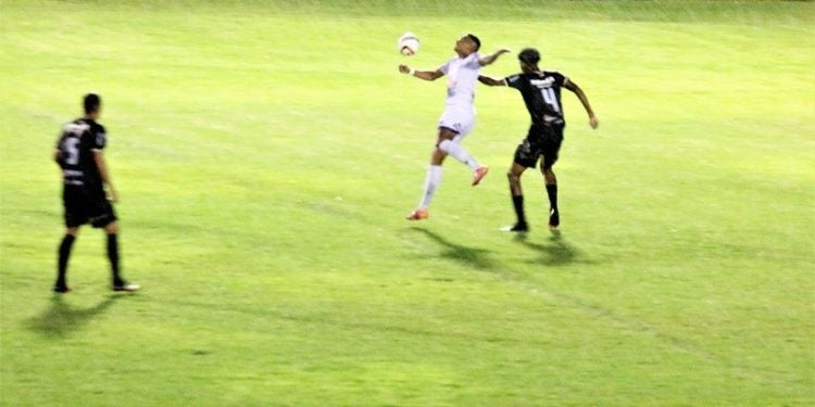 Foto/legenda: Foz do Iguaçu FC está na zona de classificação para a próxima fase
Crédito: Abel da Banca