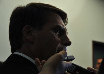 "Analisando o cenário político, sem paixões, percebemos claramente a incapacidade e inabilidade do Governo Federal em enfrentar essas crises", afirmam os bispos - Memória EBC