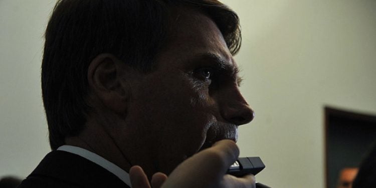 "Analisando o cenário político, sem paixões, percebemos claramente a incapacidade e inabilidade do Governo Federal em enfrentar essas crises", afirmam os bispos - Memória EBC
