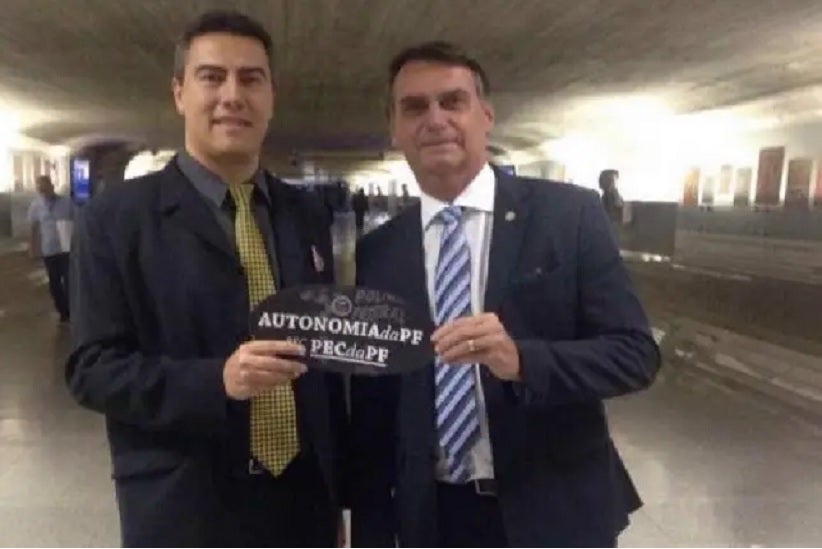 Em 2016, Blatt recorreu aos Bolsonaro para obter apoio para a PEC da Autonomia, reivindicação da categoria para que a corporação tenha autonomia total em relação ao governo Foto: Reprodução/Facebook