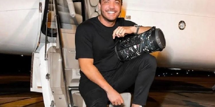 Wesley Safadão em seu avião particular. Foto: Reprodução/ Instagram