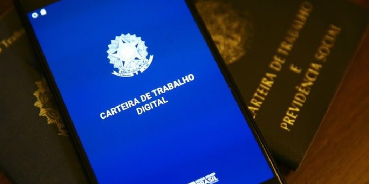 O estoque de empregos formais no Brasil chegou a 43.832.487 postos no mês de agosto, o maior da série histórica. Foto: Marcelo Camargo/Agência Brasil