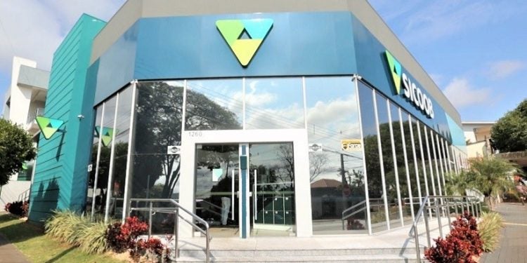 Ponto de atendimento do Sicoob em Medianeira, na Região Oeste - Foto Divulgação