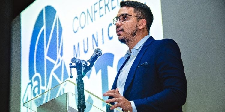 Foz integra retomada do projeto nacional de desenvolvimento científico e tecnológico