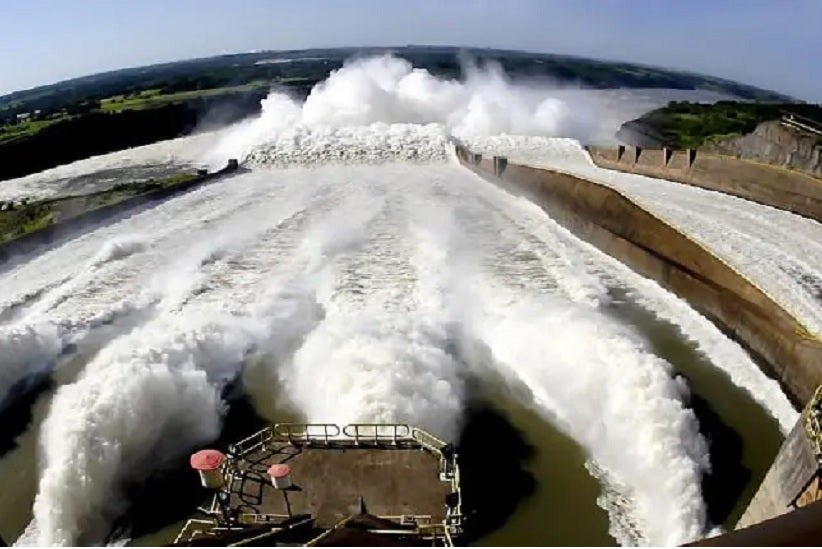 Por algum motivo não explicado, Itaipu Binacional pretende flexibilizar as medidas de isolamento social recomendadas pela OMS a partir dessa semana - Caio Coronel/Itaipu