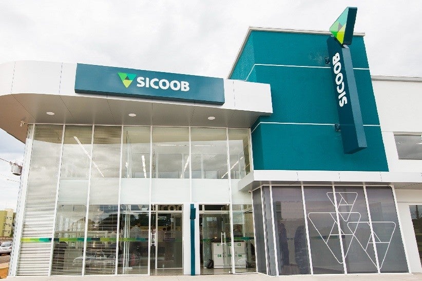 Sicoob promove justiça financeira e desenvolvimento da comunidade – foto: Divulgação