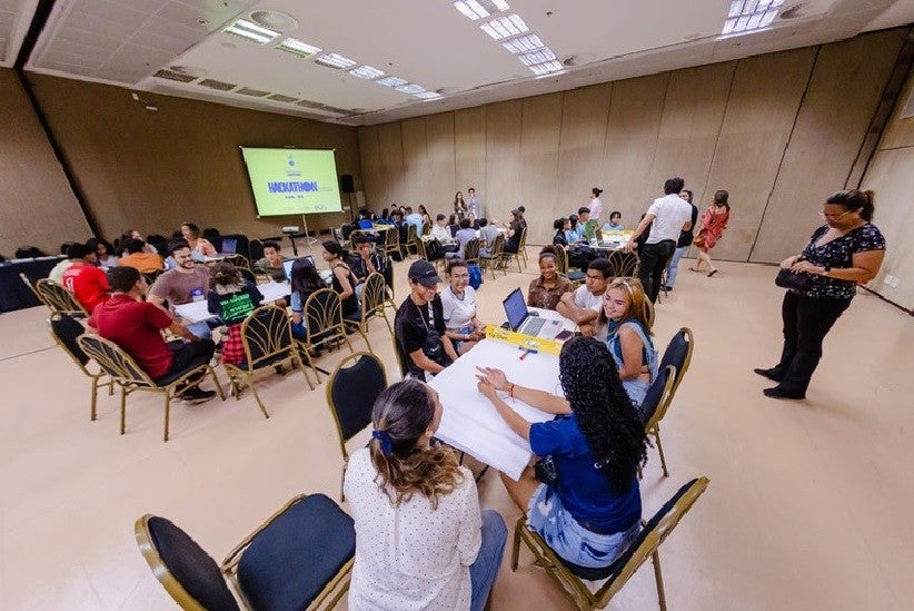 Atividade teve como objetivo pensar soluções e estratégias para o enfrentamento à desinformação sobre vacinas nas escolas - Foto: Luara Baggio (ASCOM/MCTI)