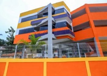 Escola municipal leva nome de Arthur Araújo Lula da Silva, em homenagem ao neto do presidente Lula - Foto: Divulgação / Prefeitura de Belford Roxo