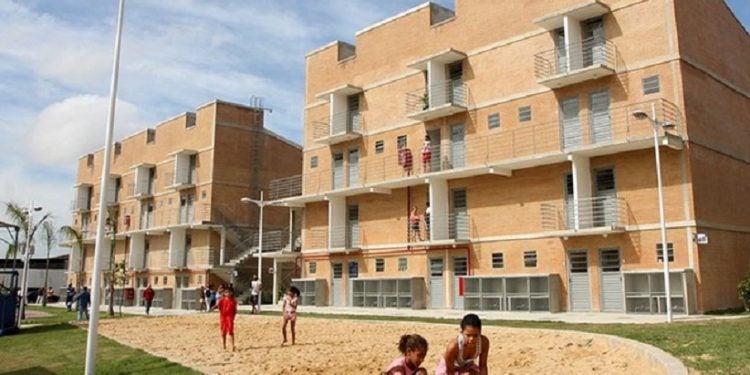 Retomado em 2023, a meta do Minha Casa, Minha Vida é contratar dois milhões de novas unidades habitacionais até o fim de 2026. Foto: PAC