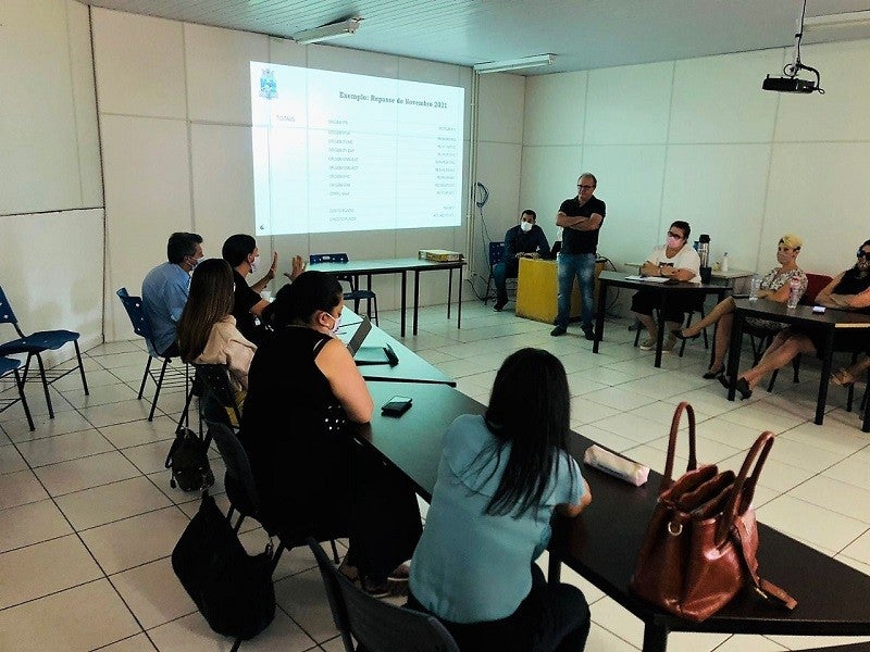 Prefeitura de Foz recebeu R$ 135 milhões do FUNDEB, 23% a mais que em 2020. Parte do valor foi usada para quitar dívidas com servidores. (Foto Assessoria)