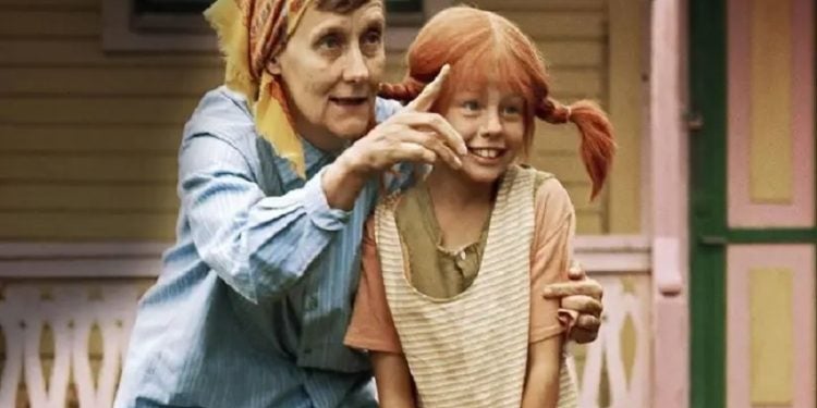 Astrid Lindgren con la actriz que llevó a Pippi a la pantalla, Inger Nilsson.