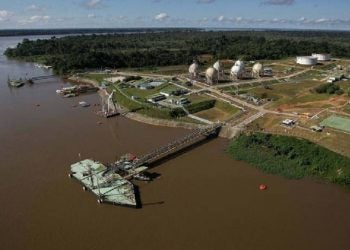 Vista aérea do gasoduto Urucu-Coari, no Amazonas - Foto: Ricardo Stuckert/Divulgação/Petrobrás
