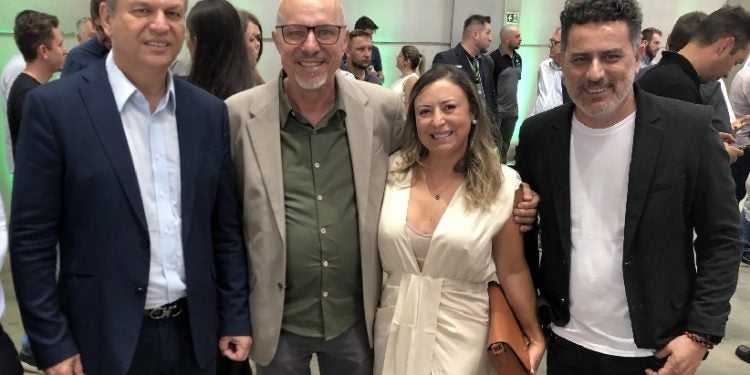 Ricardo Barros, Nilson de Nadai, Isabel Sampaio e Gilmar Piolla em Cascavel - Foto divulgação
