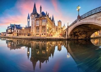 A Bélgica possui muitas cidades históricas, como Gent - Foto Divulgação