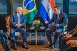 Lula e Peña conversaram, entre outros assuntos, a respeito do acordo sobre a Usina de Itaipu que está em negociação - Foto: Ricardo Stuckert /PR