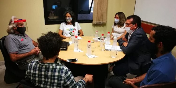 Fotografía de inicio: Reunión de la comitiva con la Comisión de DDHH del Congreso de la Nación.