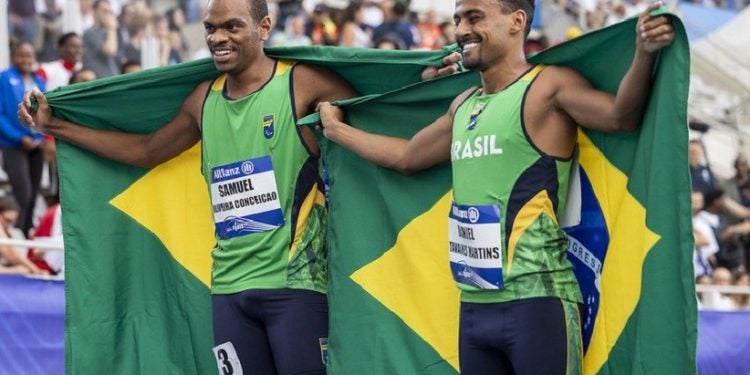 SAMUEL OLIVEIRA CONCEIÇAO E DANIEL TAVARES MARTINS - 400M T20 - Campeonato Mundial de Atletismo de Paris, no Estádio Sebastian Charlety. Foto: Alessandra Cabral/CPB.