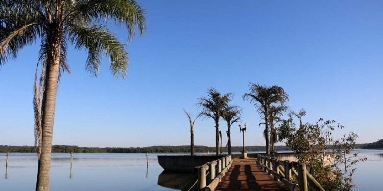 Com a volta dos veranistas, o consumo de água no balneário de Santa Helena foi duas vezes maior Crédito: Prefeitura de Santa Helena